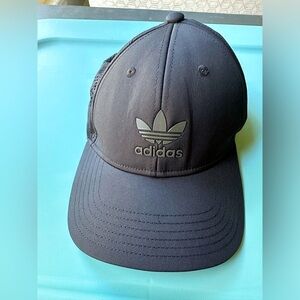 Adidas Men’s Black SnapBack OS Baseball Cap